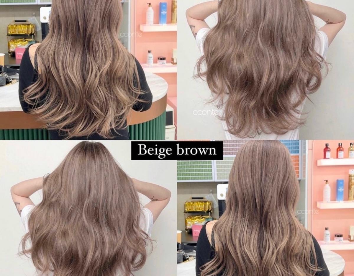 four back-view photos of long wavy beige-brown hair color samples at a trendy Hongdae salon labeled "Beige brown