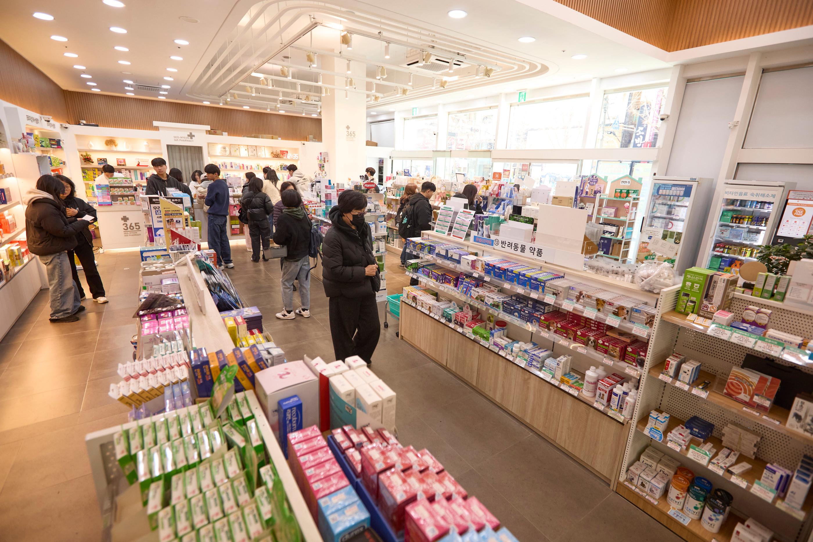 釜山 西面365薬局 4