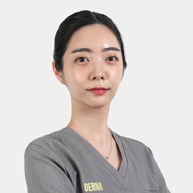 Director Park Seo-rin