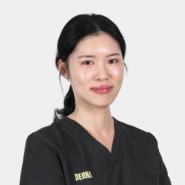 Director Kim Ji-hyeon