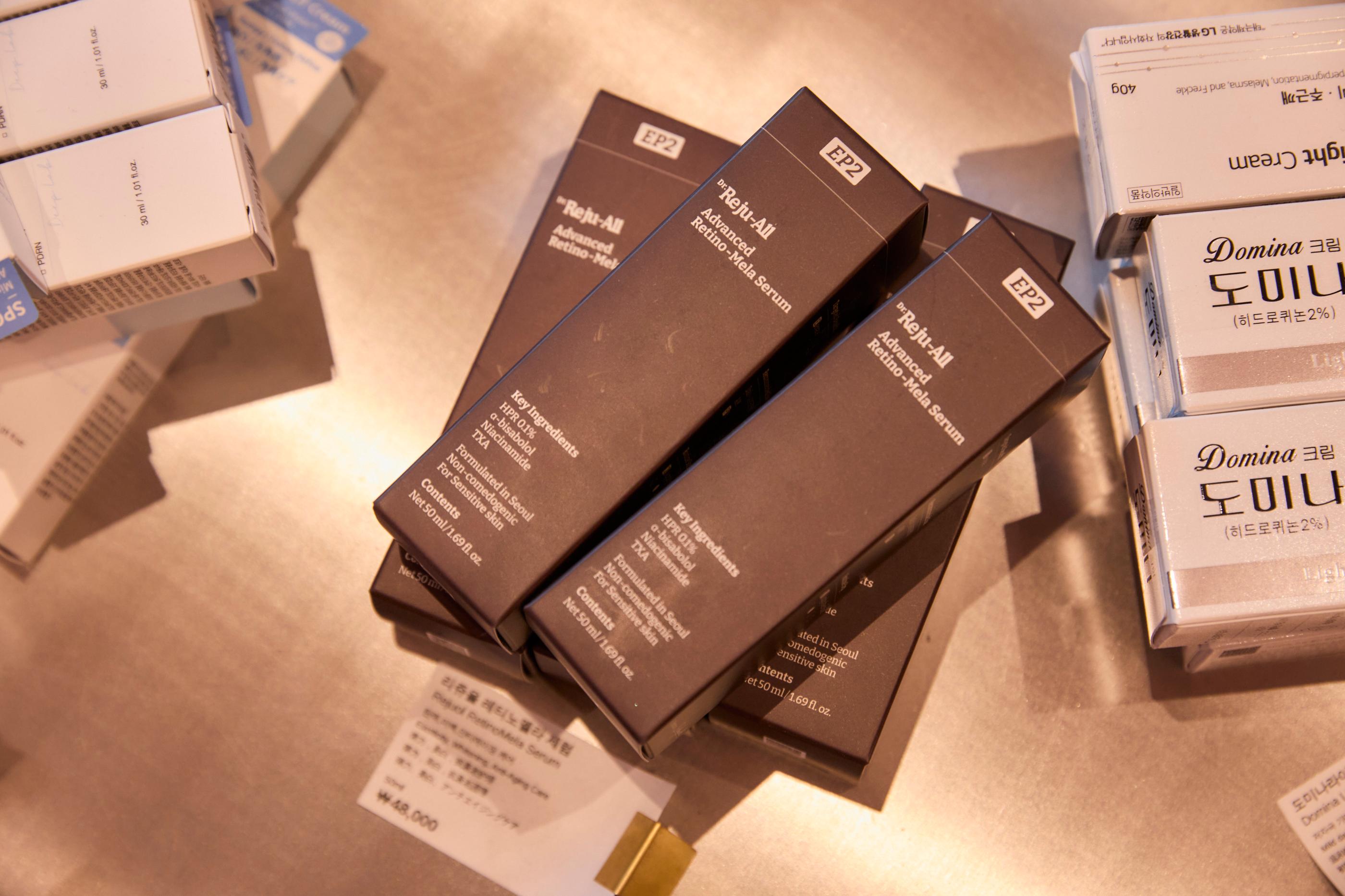 Rejuol product display