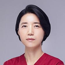 キム・ヒョンジュ 院長