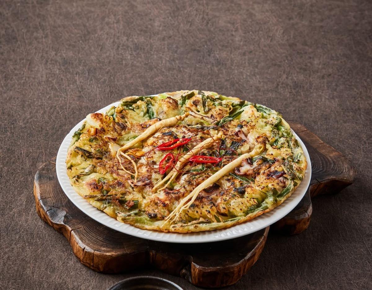 Mapo Original Samgyetang Ginseng Pajeon
