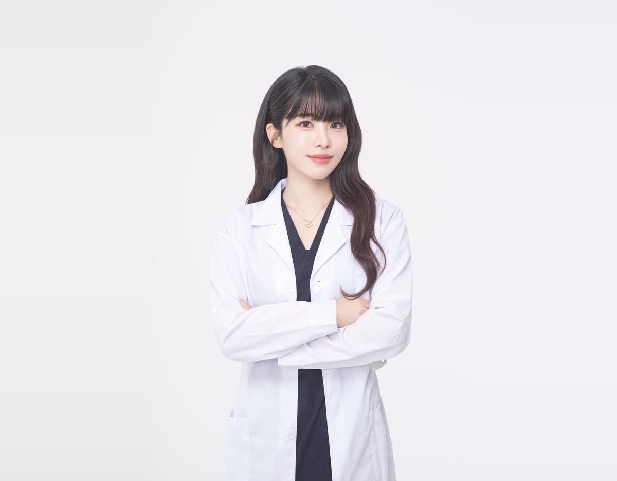 Director Kim Ha-gyeong