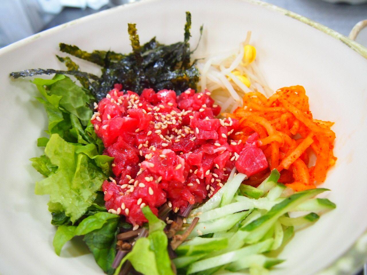 Kim's black pork house image 2