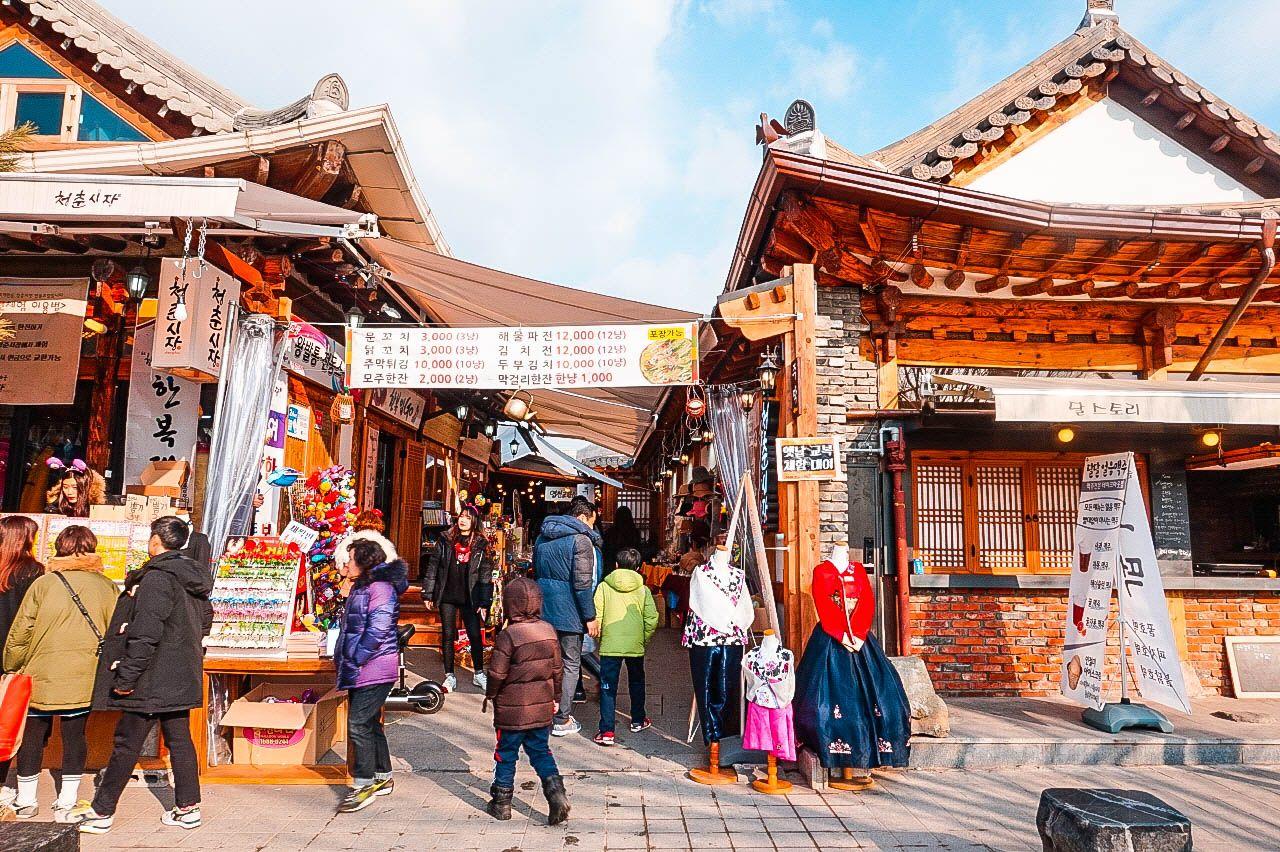 залуучуудын зах зээл 유쓰 마아컷 1