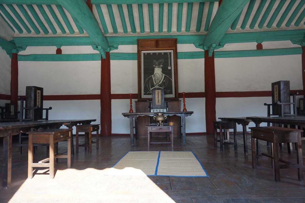 Jeonju Hyanggyo image 5