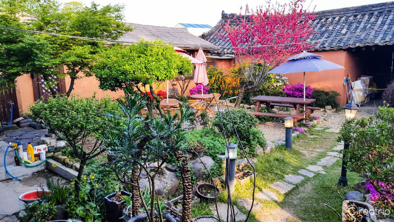 Gowoonnim's direction image 7