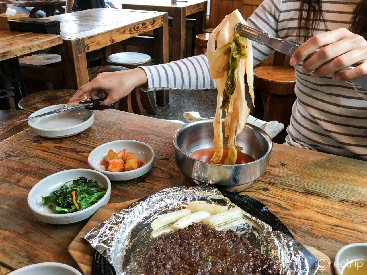 rumah pohon salju image 7