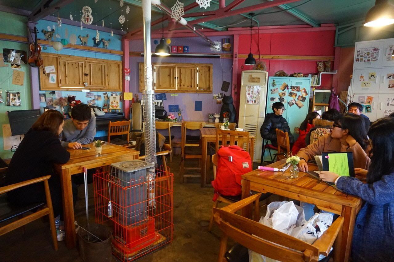 Butterfly coffee shop 2