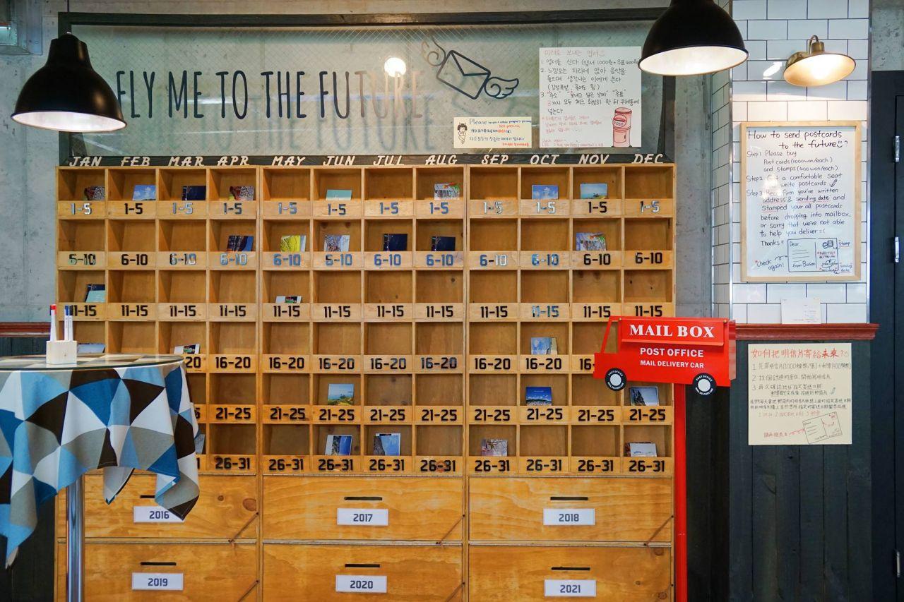 Arrivée au café de Busan image 3