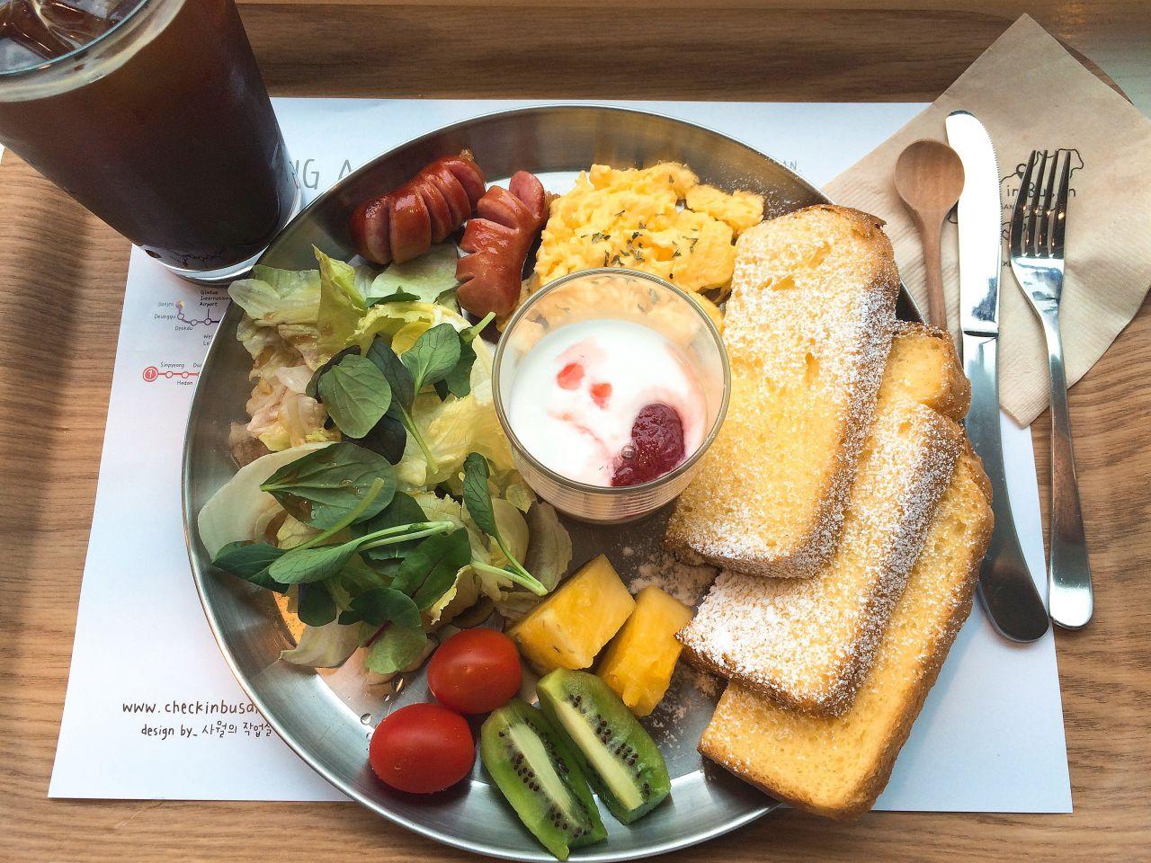 Arrivée au café de Busan image 1