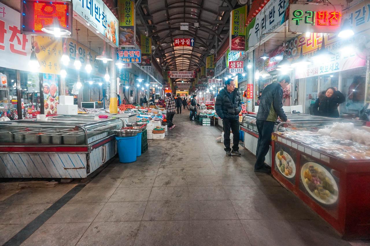 Рынок Пуё Джунган 2