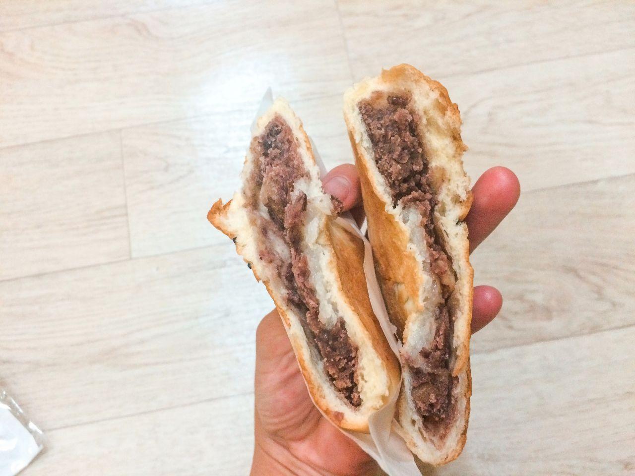 Хлеб из красной фасоли Burberry 5