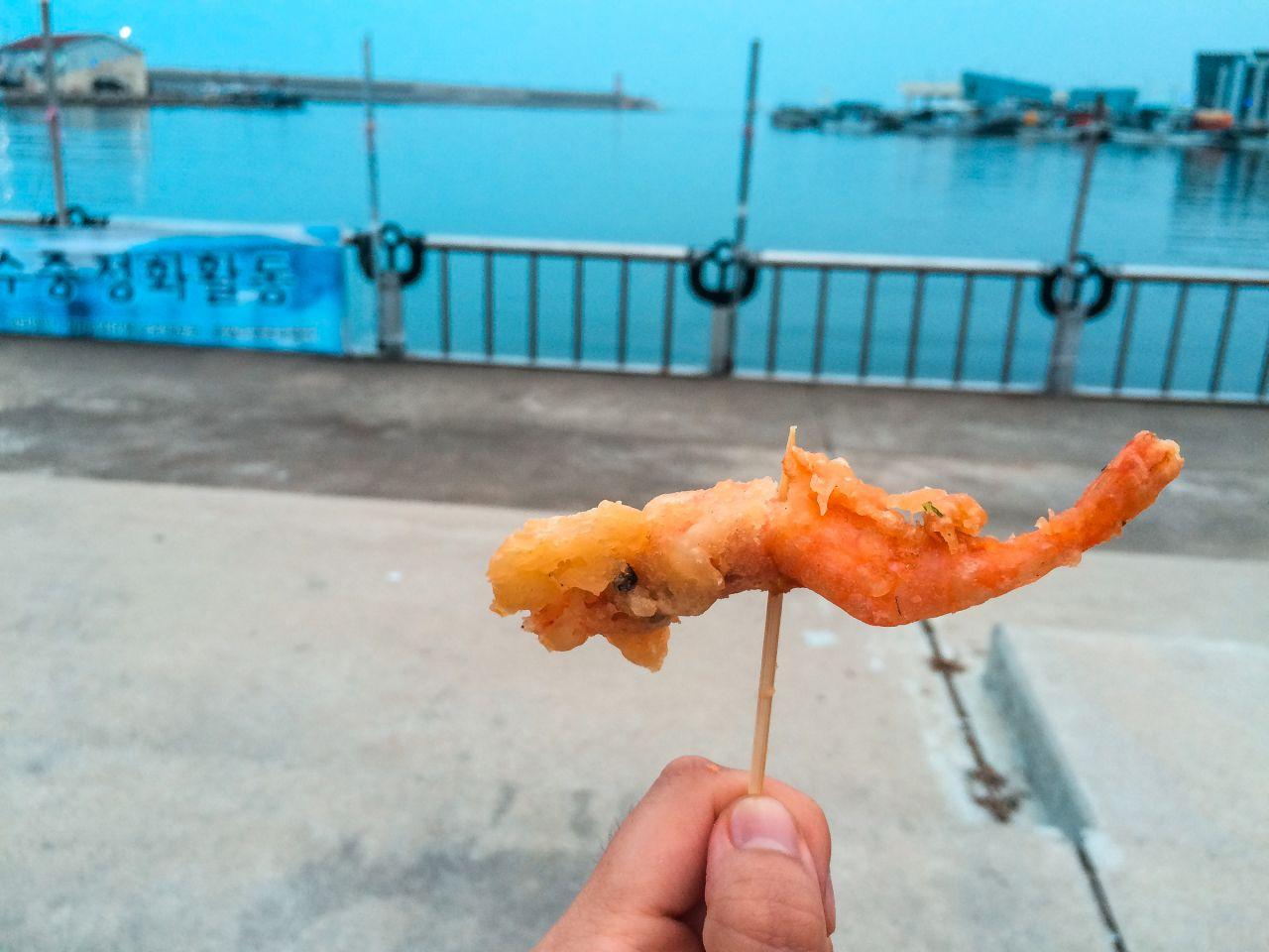 Jalan makanan goreng Daepohang image 6