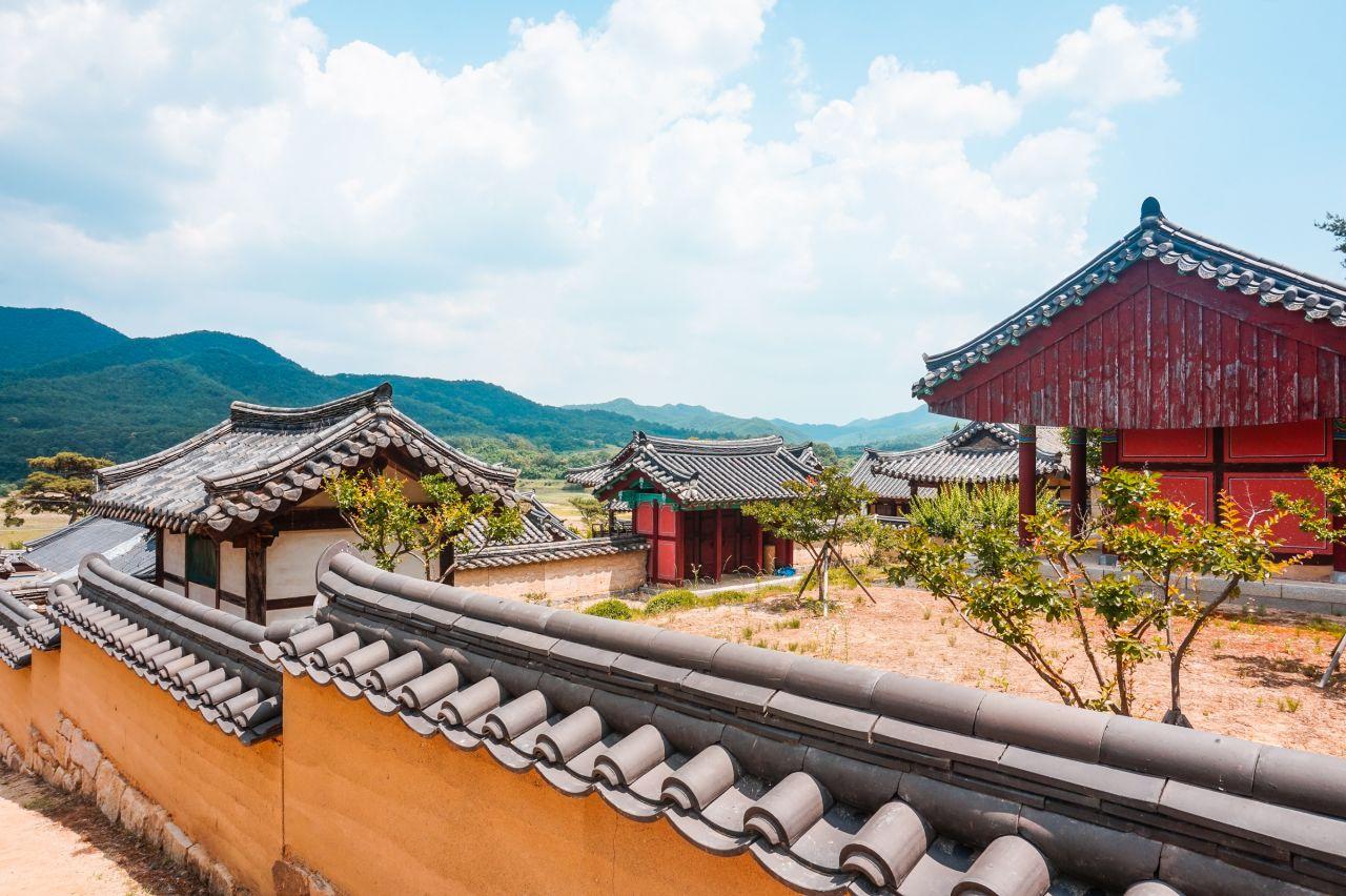 Buyong tea house ( Hwacheon seowon) 2