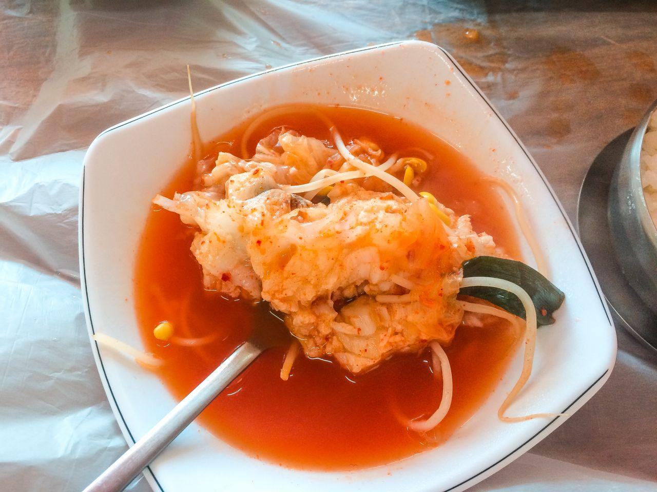 Усан баавгайн ресторан 4