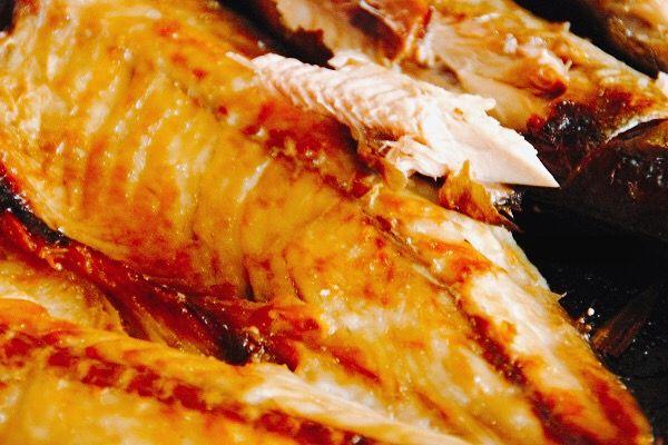 Fishing village grilled fish image 3