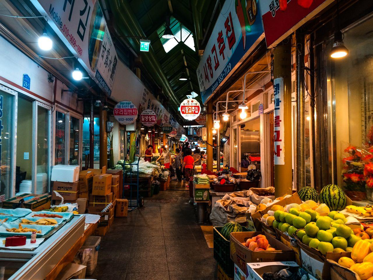 Marché libre de Hwangji 2