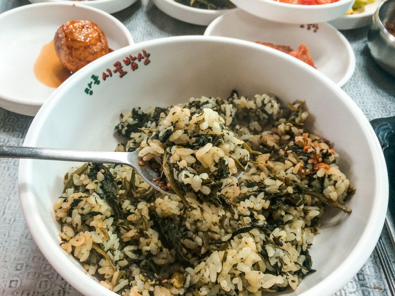 Restaurante estilo casco antiguo de Jangreng image 1