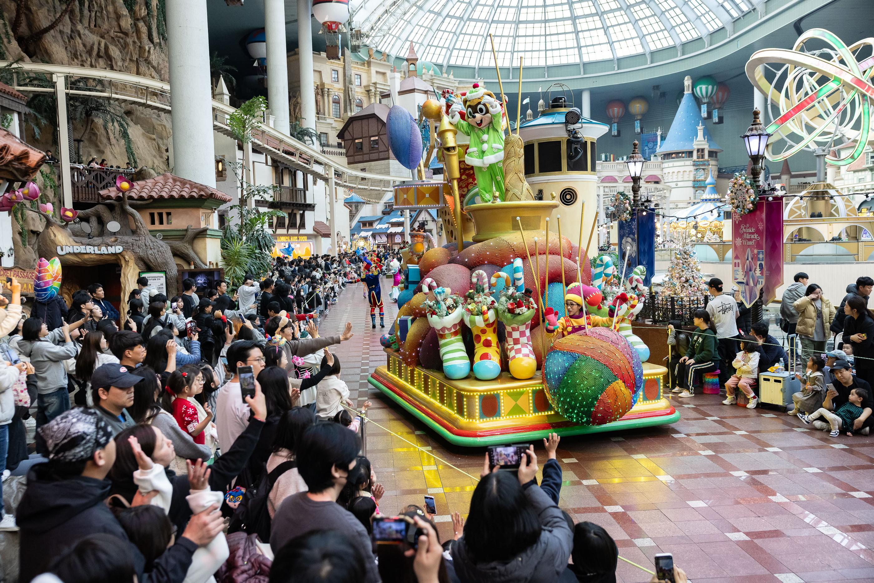 Lotte World Full Day Pass