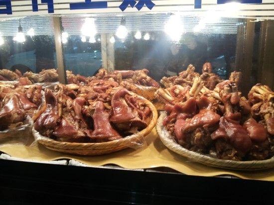 Hwaegi pig hocks and Bossam image 2