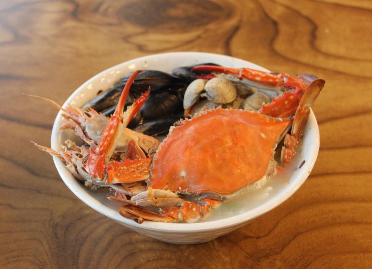 mie ikan tepi pantai wall jung 3