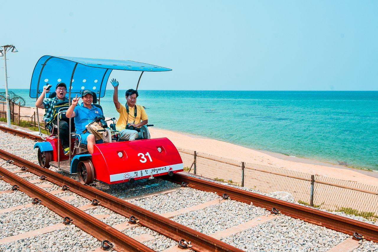 Sun Coffee shop image 3