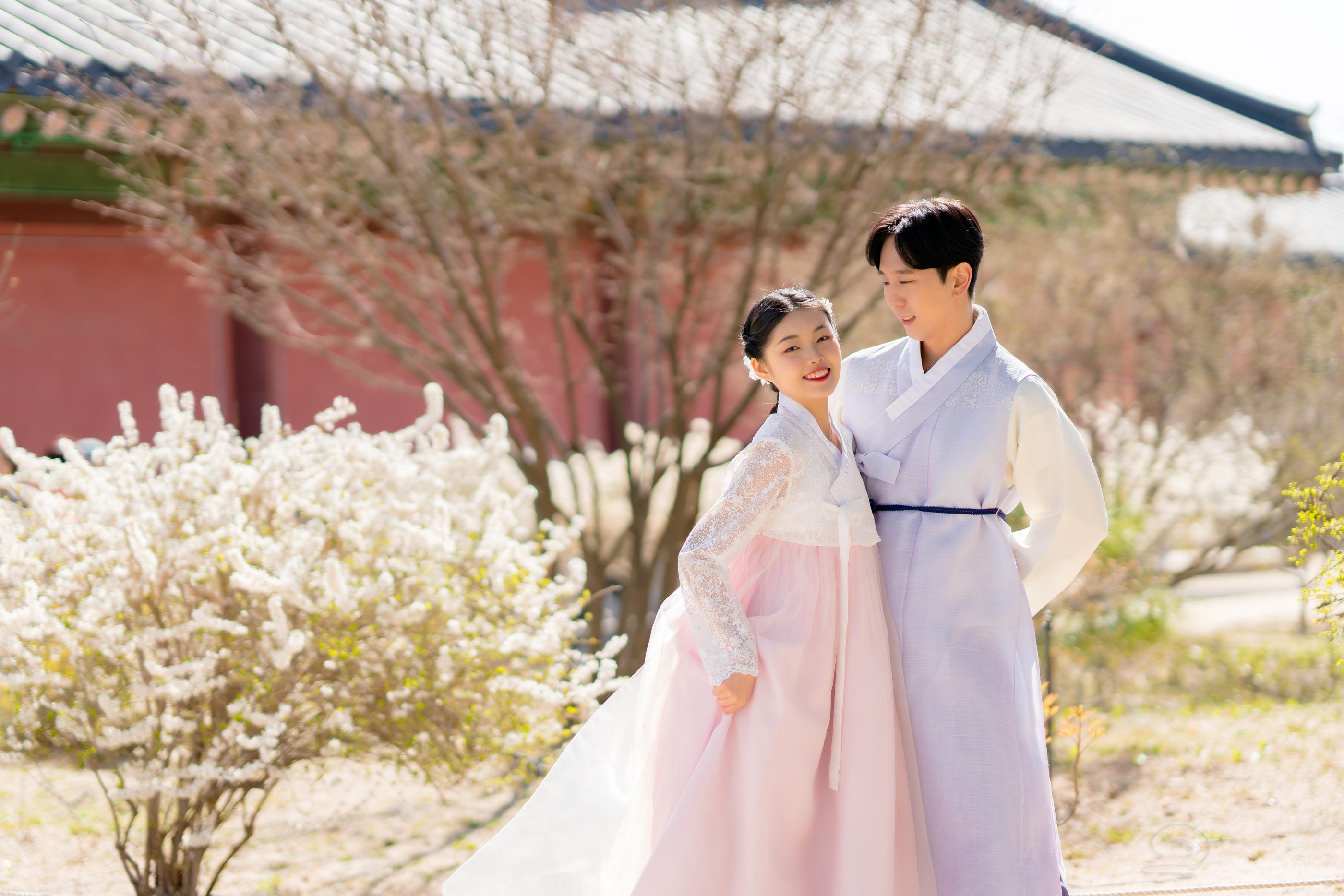 Palace Fox Hanbok