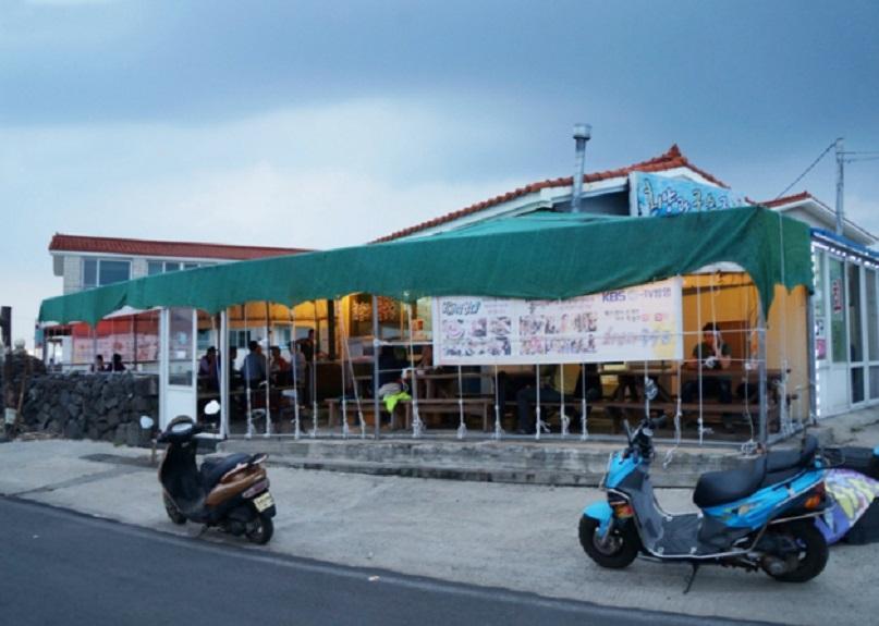 la signora del pesce e il ragazzo dei noodles 5