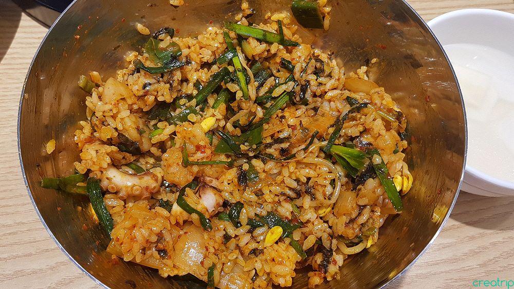 delicious dish of stir-fried squid and rice at Ant House in Hongdae, Korea.