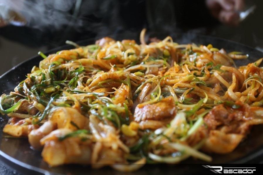 yongyi restaurant image 1