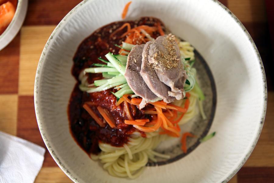 Shin Jieju Samdae Nudelrestaurant image 1