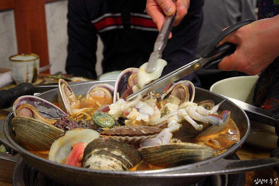 тарелка с морепродуктами Samsung Hyul image 4