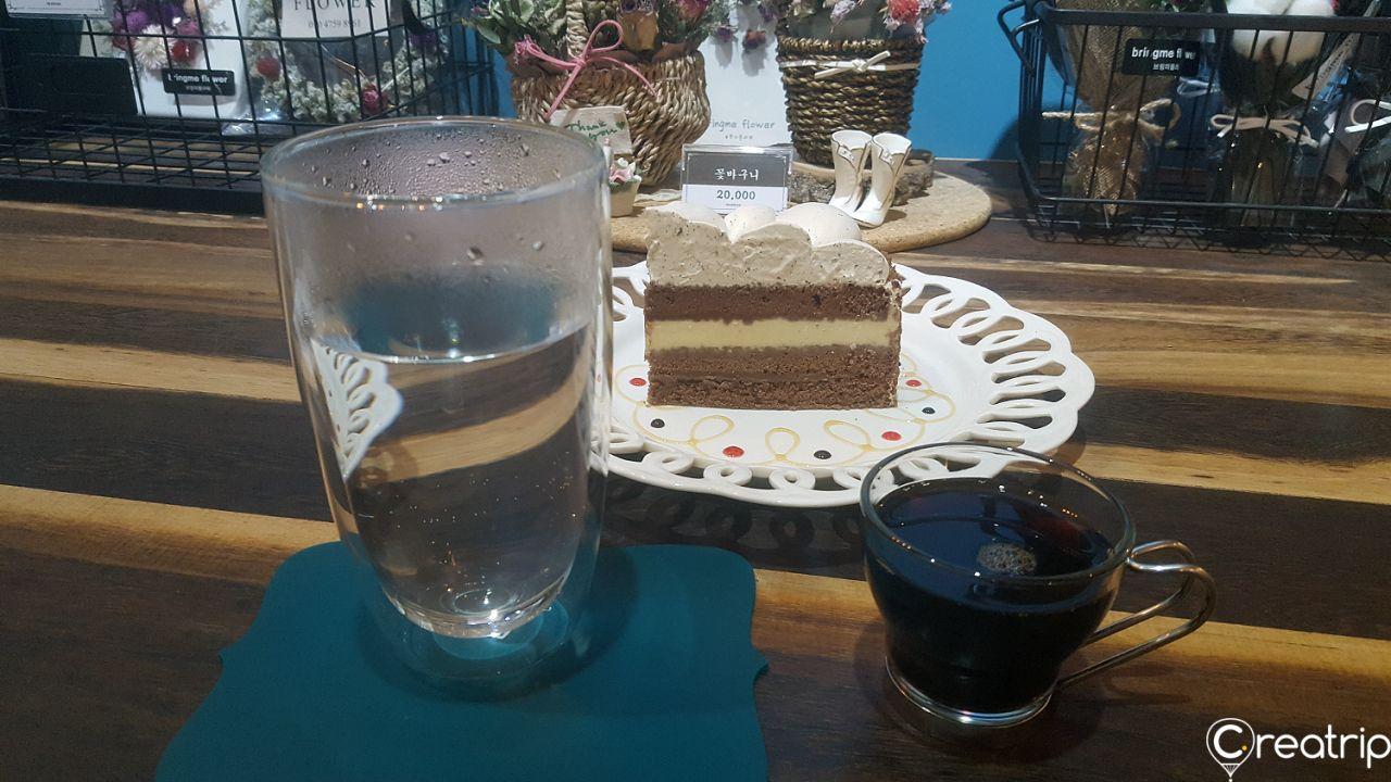 MK berwarna coklat image 2