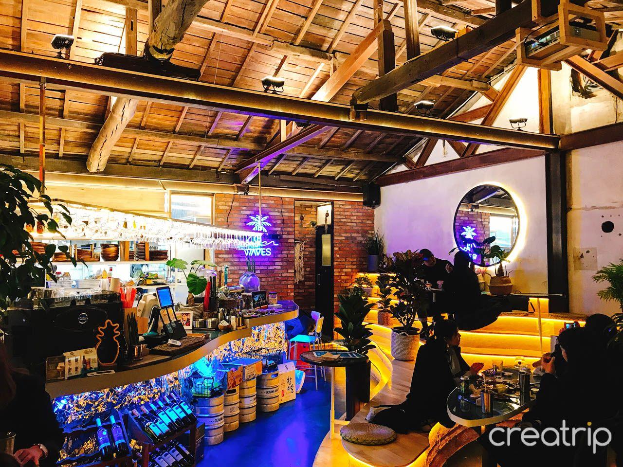 WAVES（ウェイブス） image 1