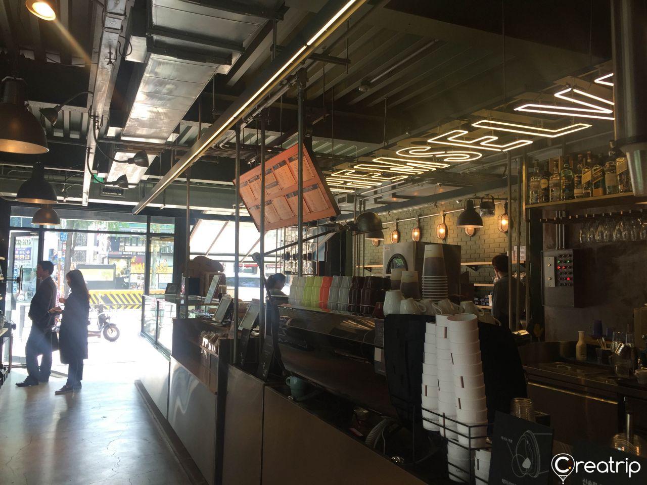 CAFÉ EUX-MÊMES image 9