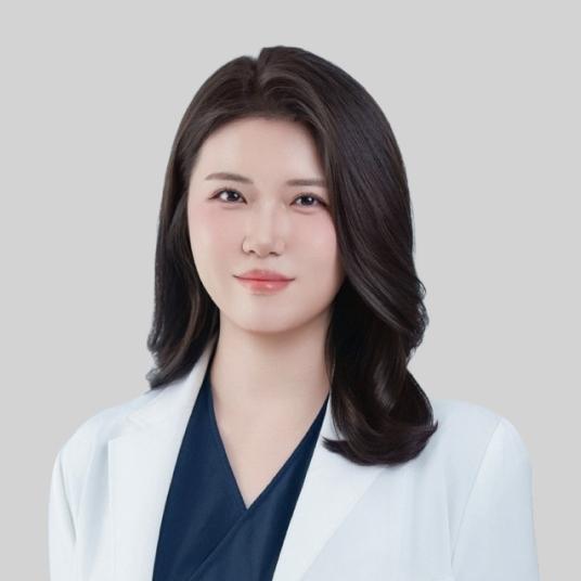 Director Hyunjung Lee