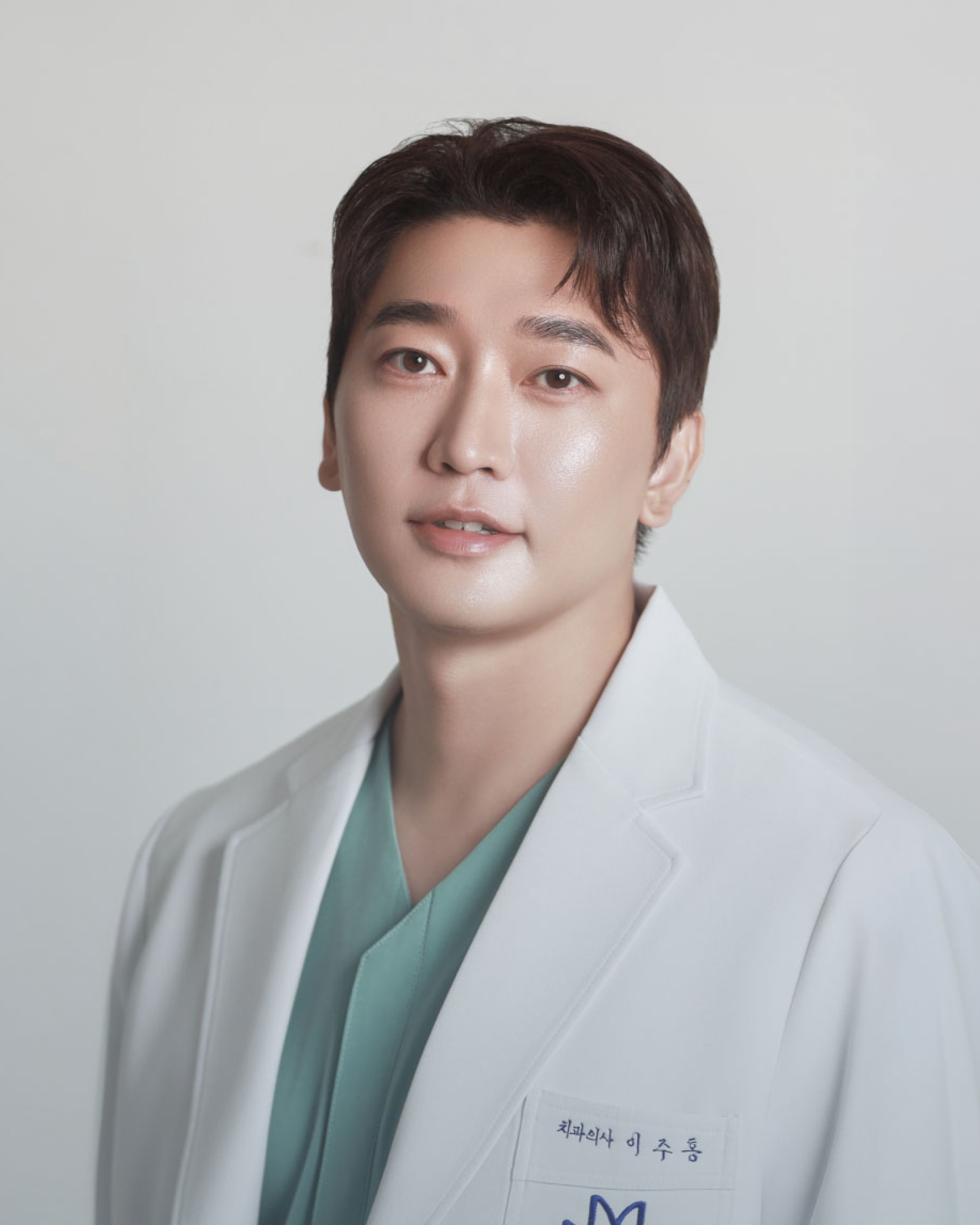 Head Director Lee Juhong