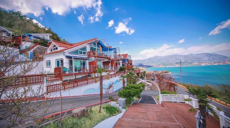 Namhae Spa Hill Pension