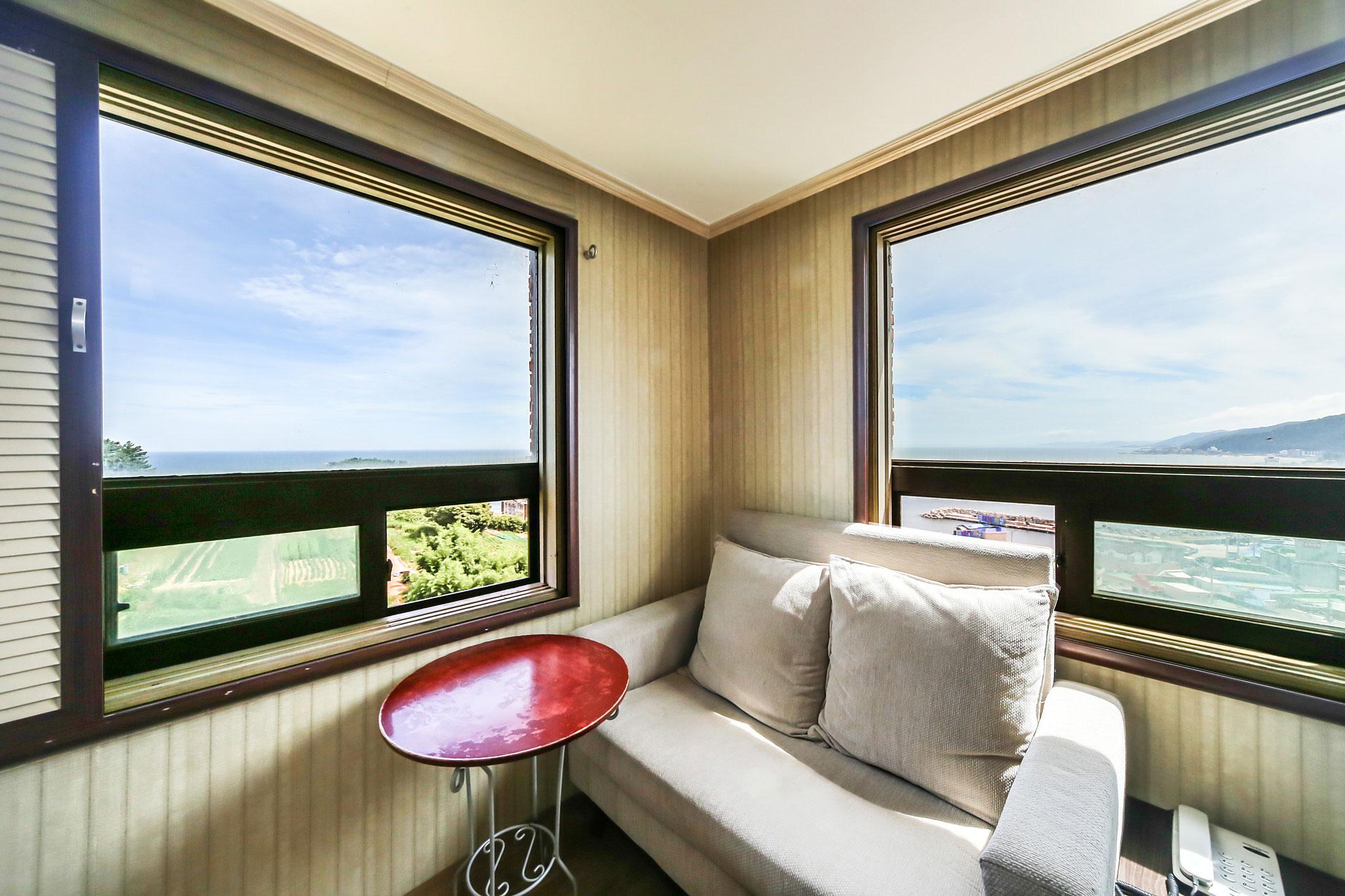 Donghae Maritime Tourism Hotel
