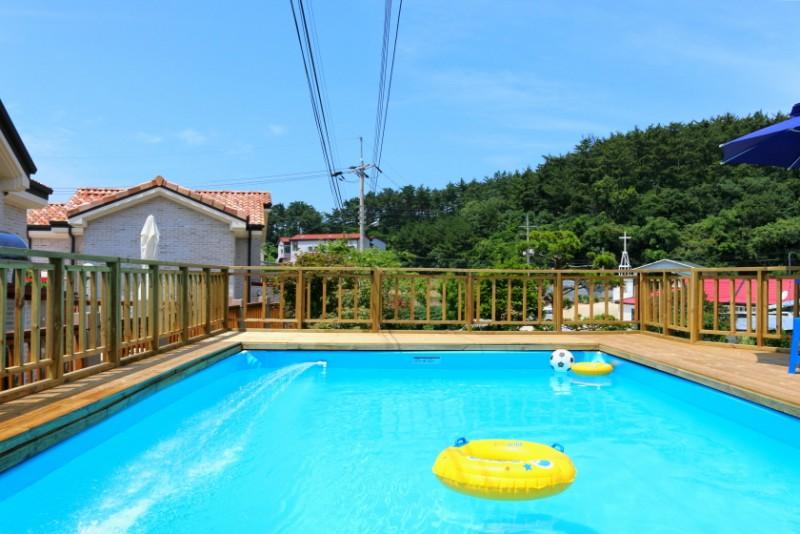 Taean Full of Flower Scent Pension