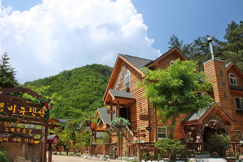 Yangyang Monbijou Pension