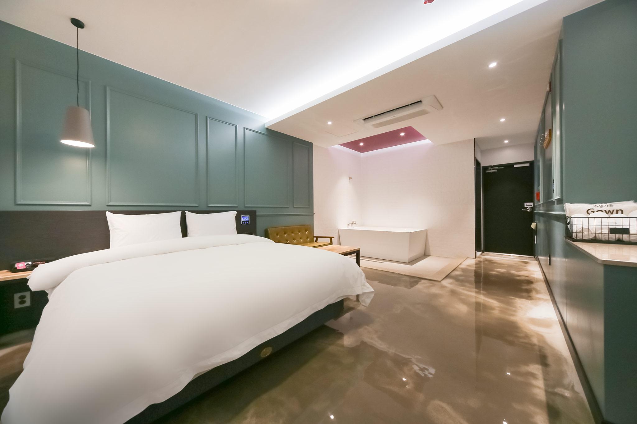 Gimcheon Hotel Esang