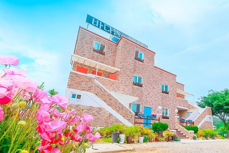 Hwaseong (Jebudo) Badateuriyagi Pension-2