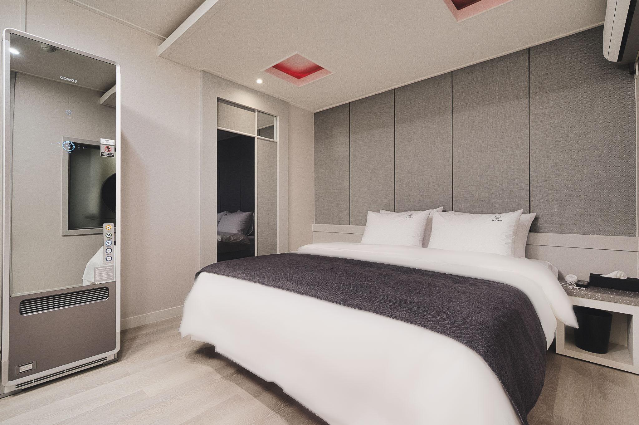 Geojedo Sadeung Je T'aime