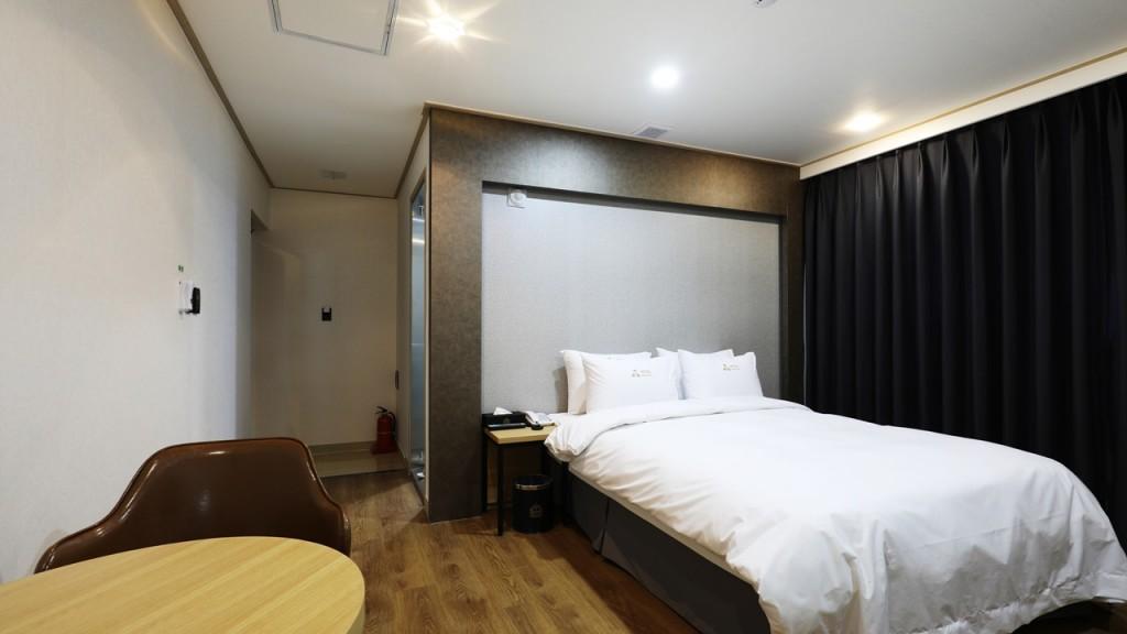 Wolmido Grand Suite Hotel-34