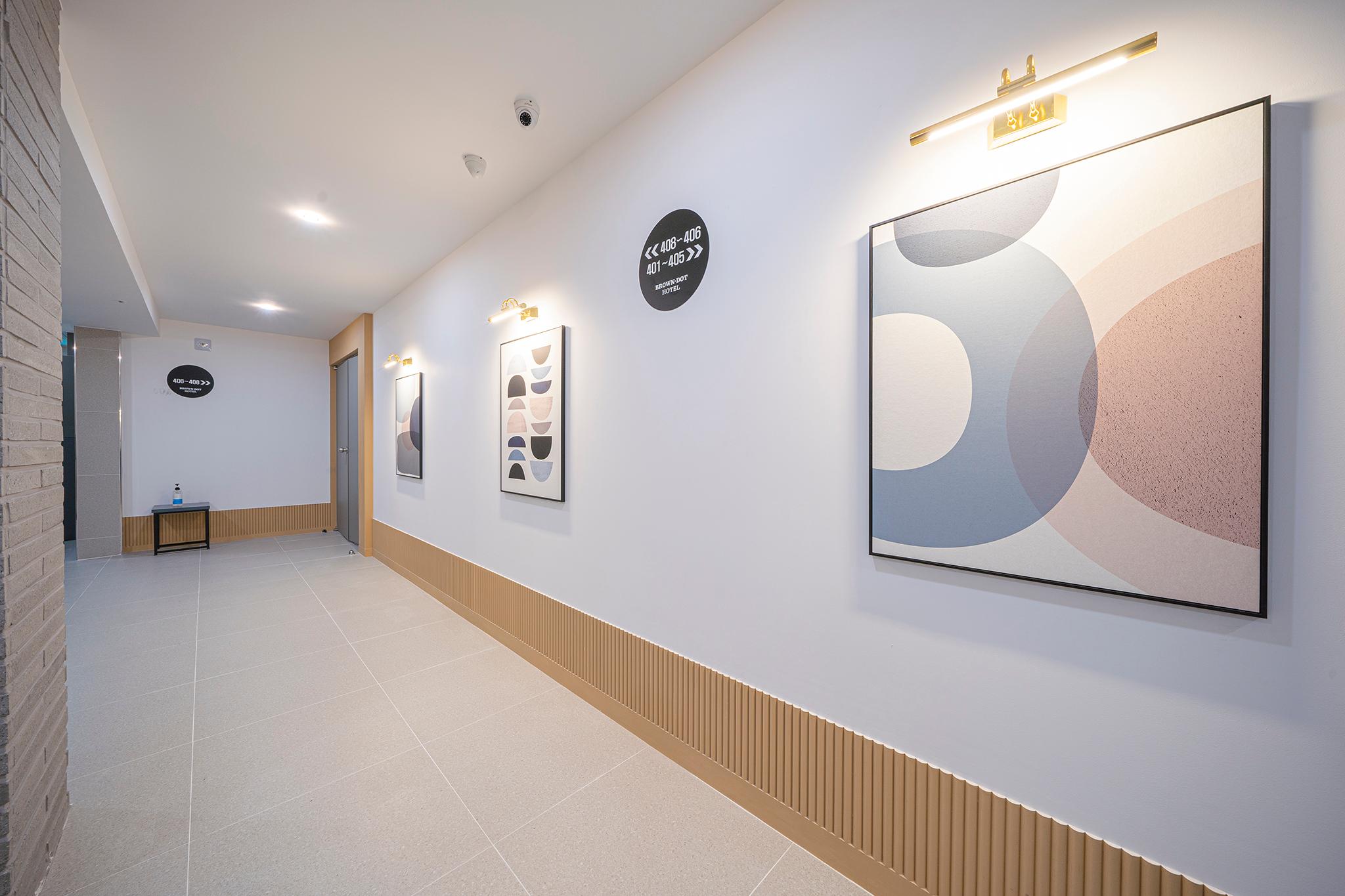 Ansan Brown Dot Gojan Branch-7