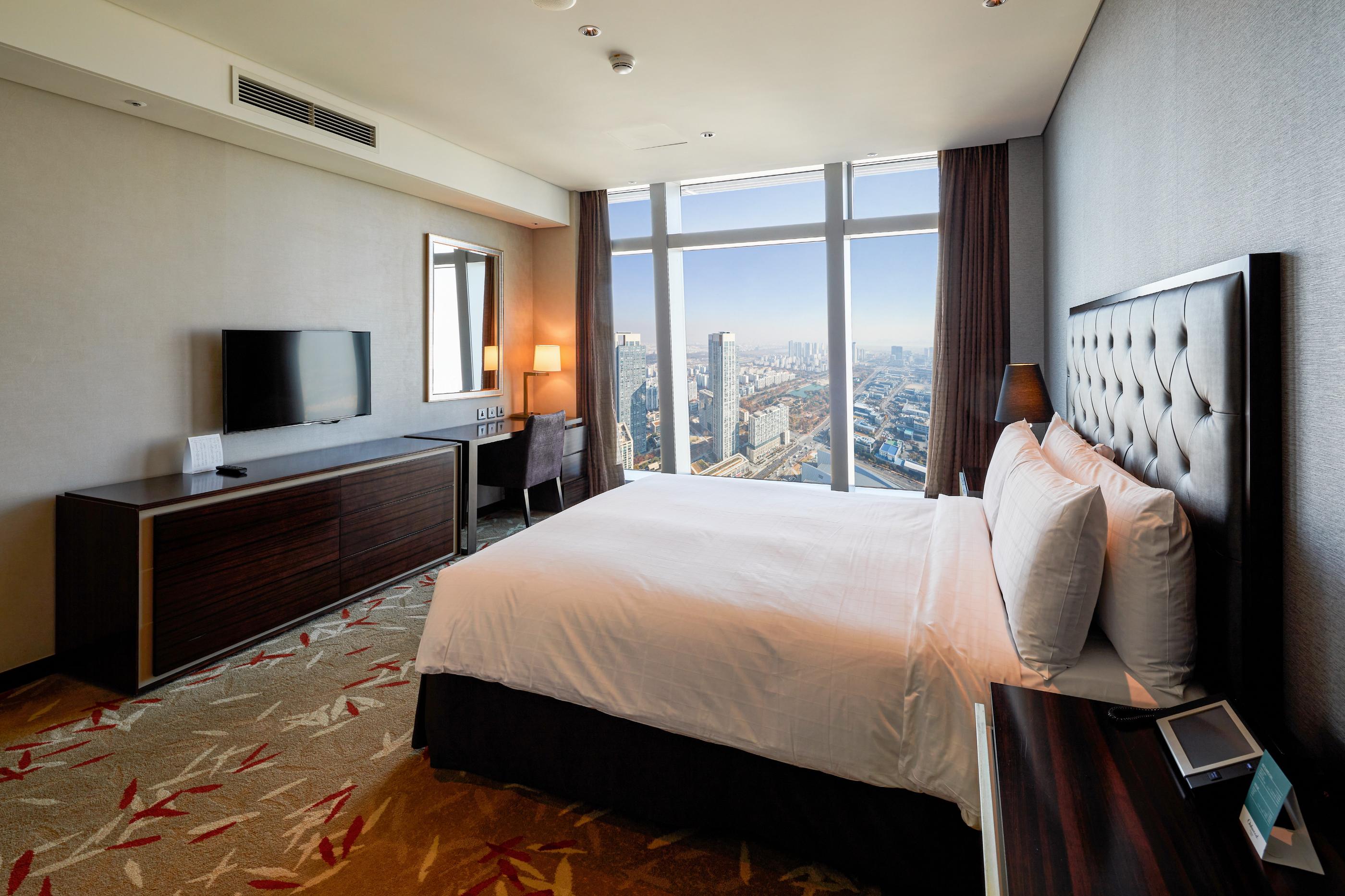Oakwood Premier Incheon Hotel-9