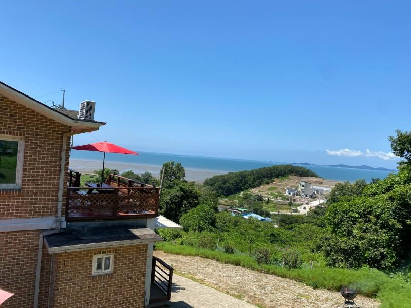 Ganghwado Hyu Sunset Pension-22